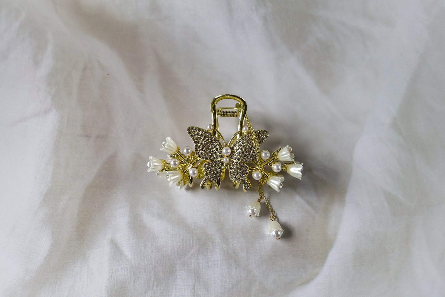 Flora Flutter Clip