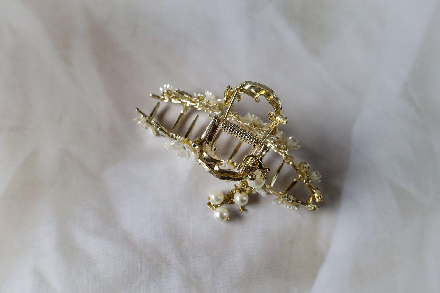 Peral Cascade Clip