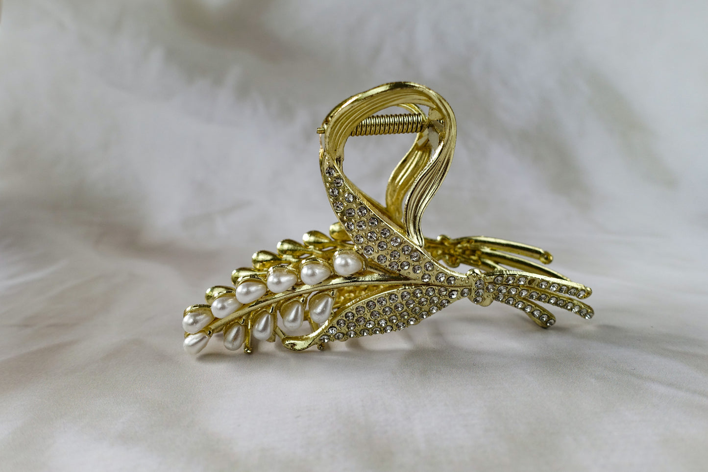 Golden Sheaf Clip