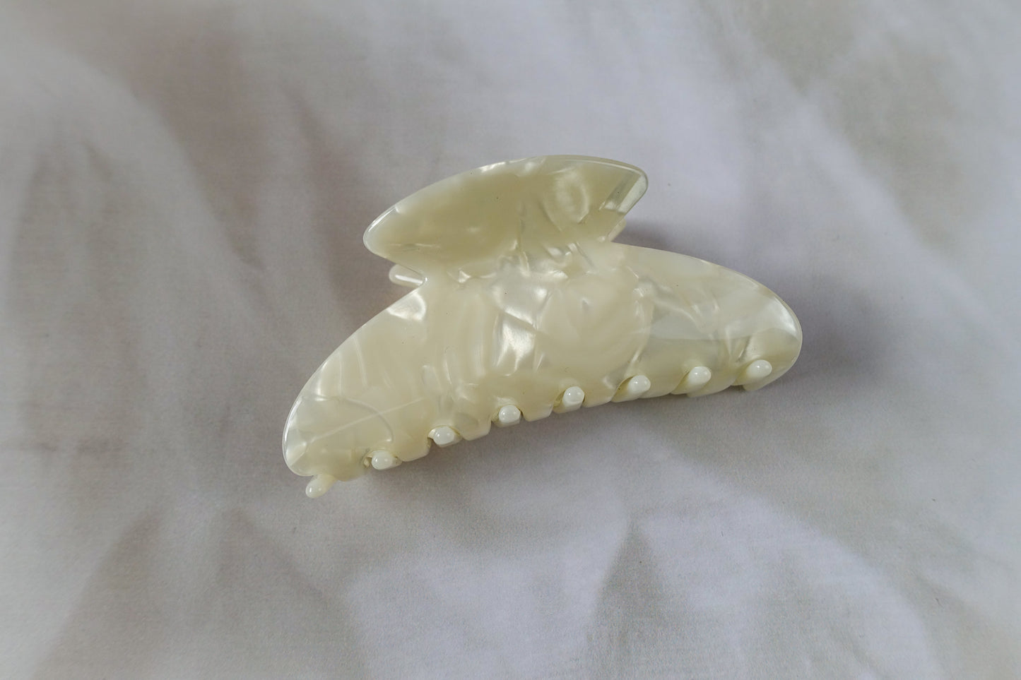 Pearl Clip