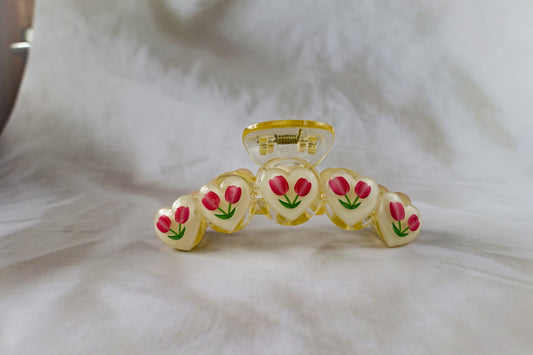 Tulip Heart Clip