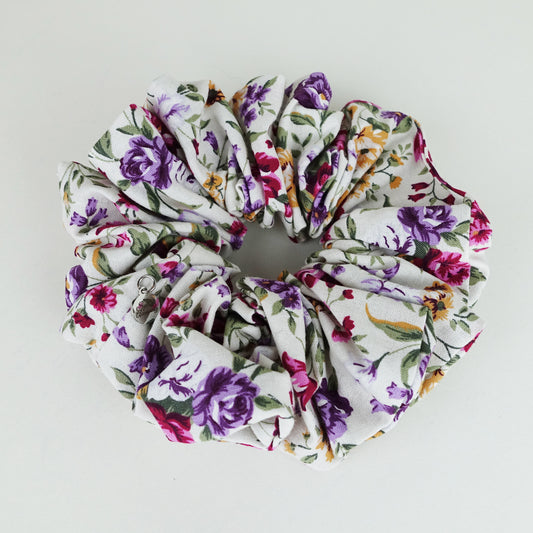 Magnolia Large Scrunchie